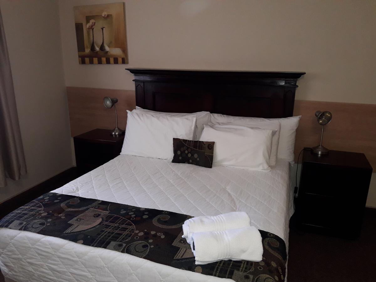 Airport Hotel Кимберли Экстерьер фото
